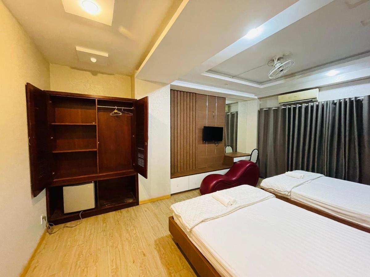 Hotel Quynh Anh Thành Pho Ho Chí Minh Esterno foto