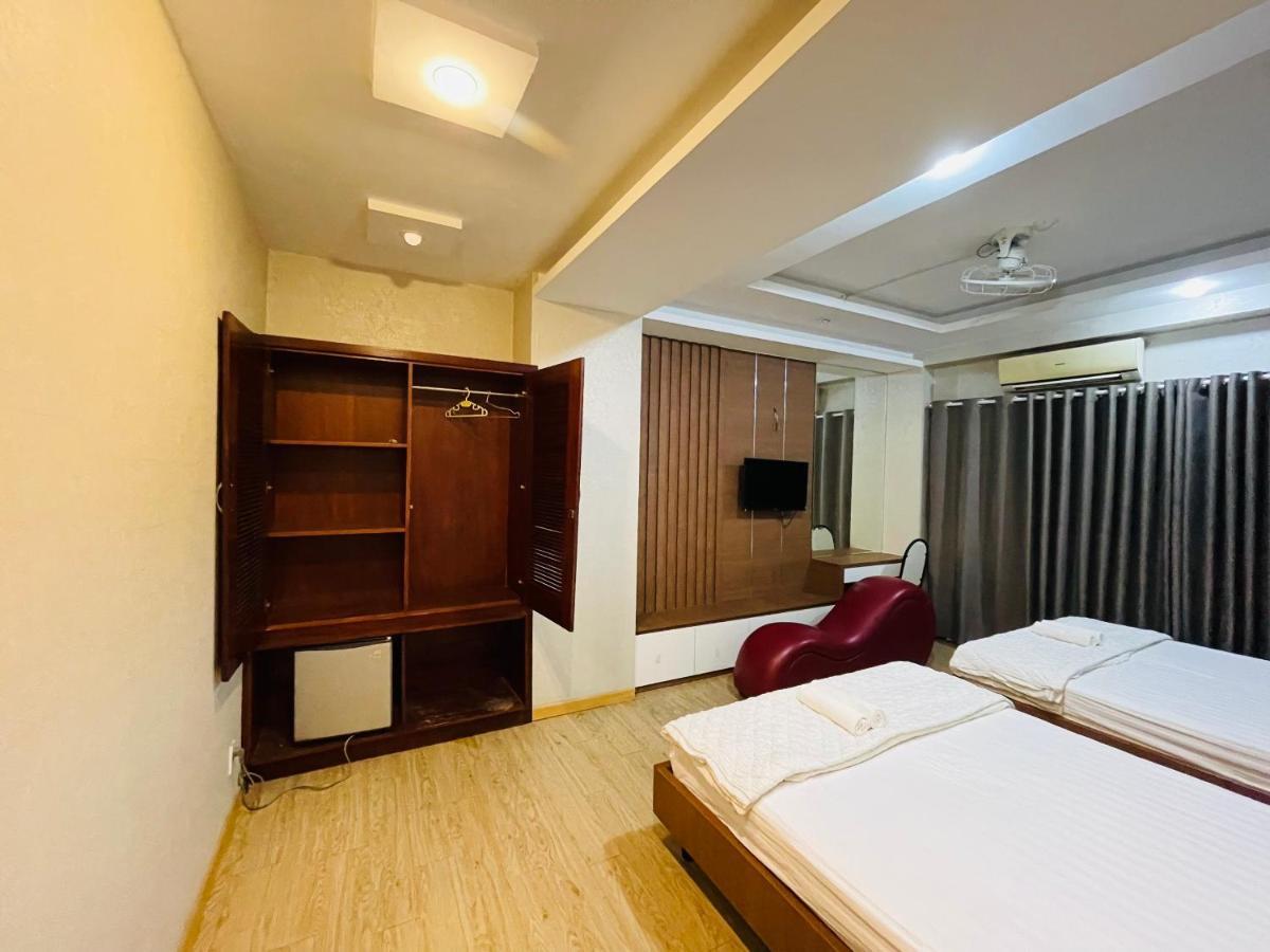 Hotel Quynh Anh Thành Pho Ho Chí Minh Esterno foto