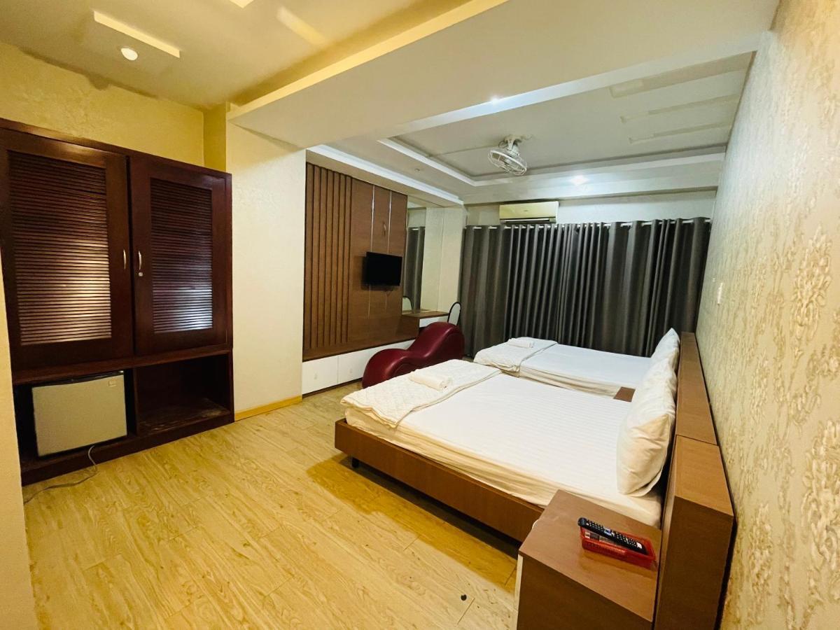 Hotel Quynh Anh Thành Pho Ho Chí Minh Esterno foto