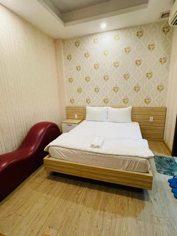 Hotel Quynh Anh Thành Pho Ho Chí Minh Esterno foto