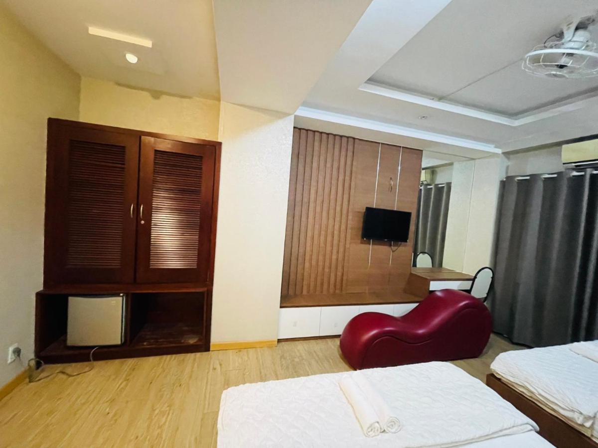 Hotel Quynh Anh Thành Pho Ho Chí Minh Esterno foto
