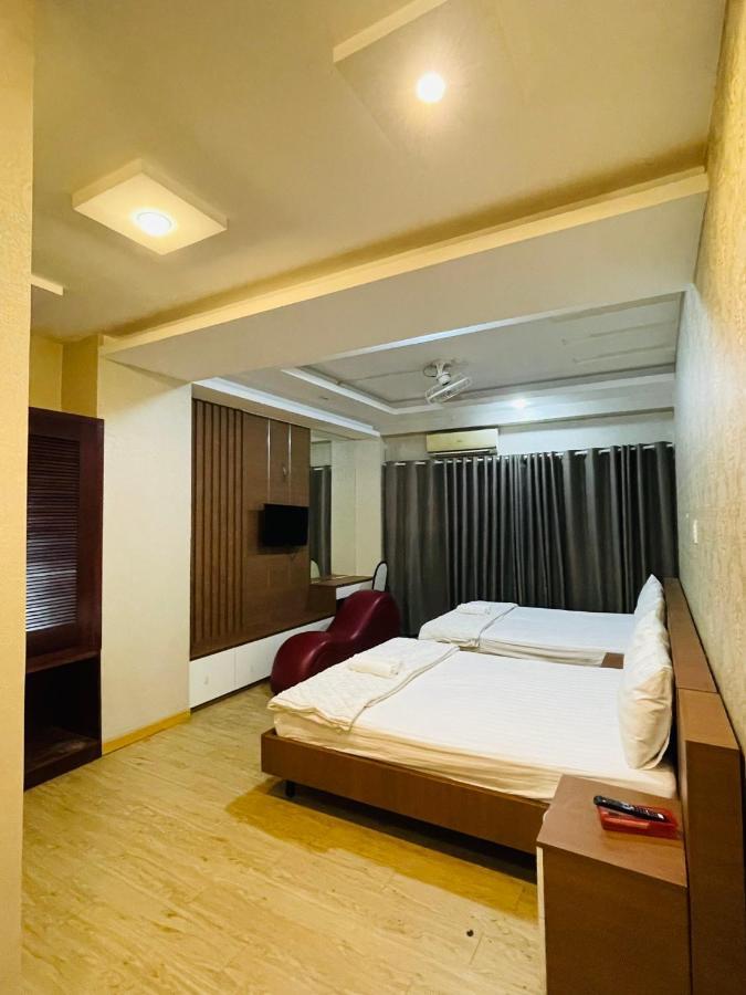 Hotel Quynh Anh Thành Pho Ho Chí Minh Esterno foto